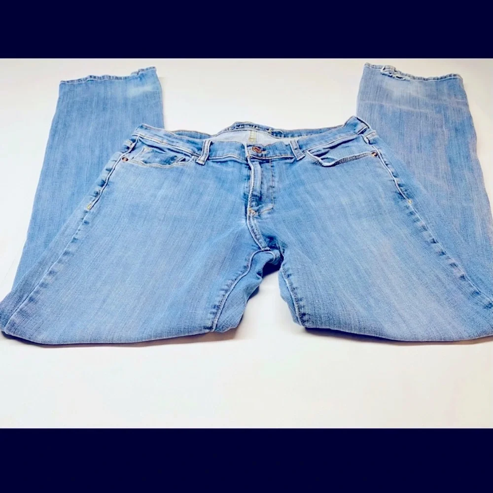 Old Navy The SweetHeart Faded Light Wash Blue Denim Jeans Size 12
